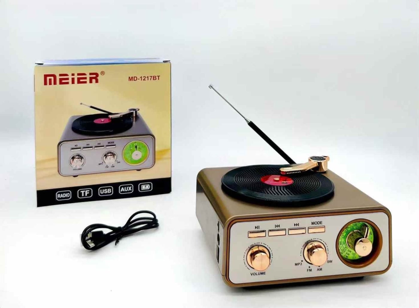 Pikaplı Retro Radyo
